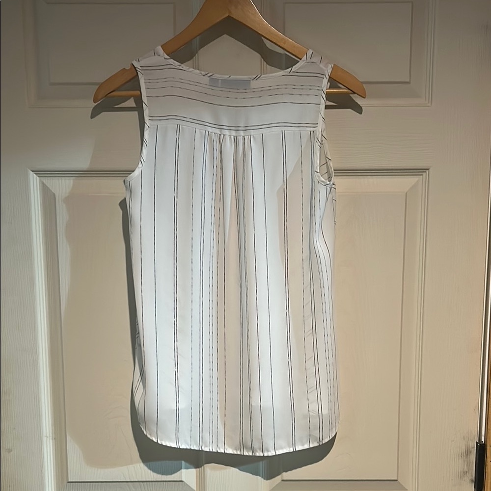Apt. 9 Asymmetrical Cream Fitted Tank Top - Picture 2 of 4
